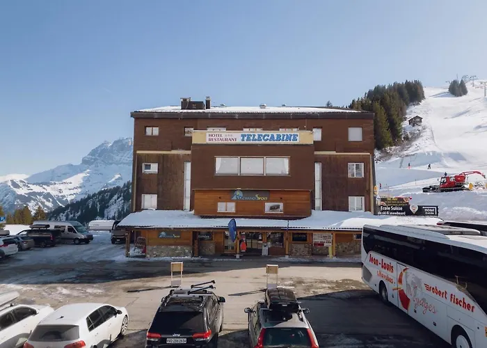 The Telecabine * 莱斯·克洛塞特斯