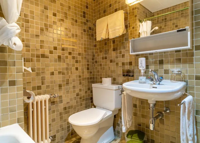 酒店 The Telecabine *